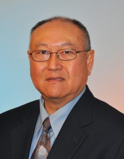穆樁榮博士
