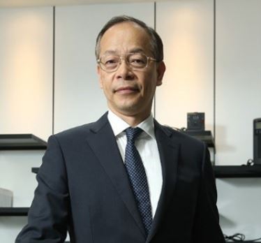 謝卓明（73級校友）