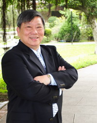 61級吳重雨 學長