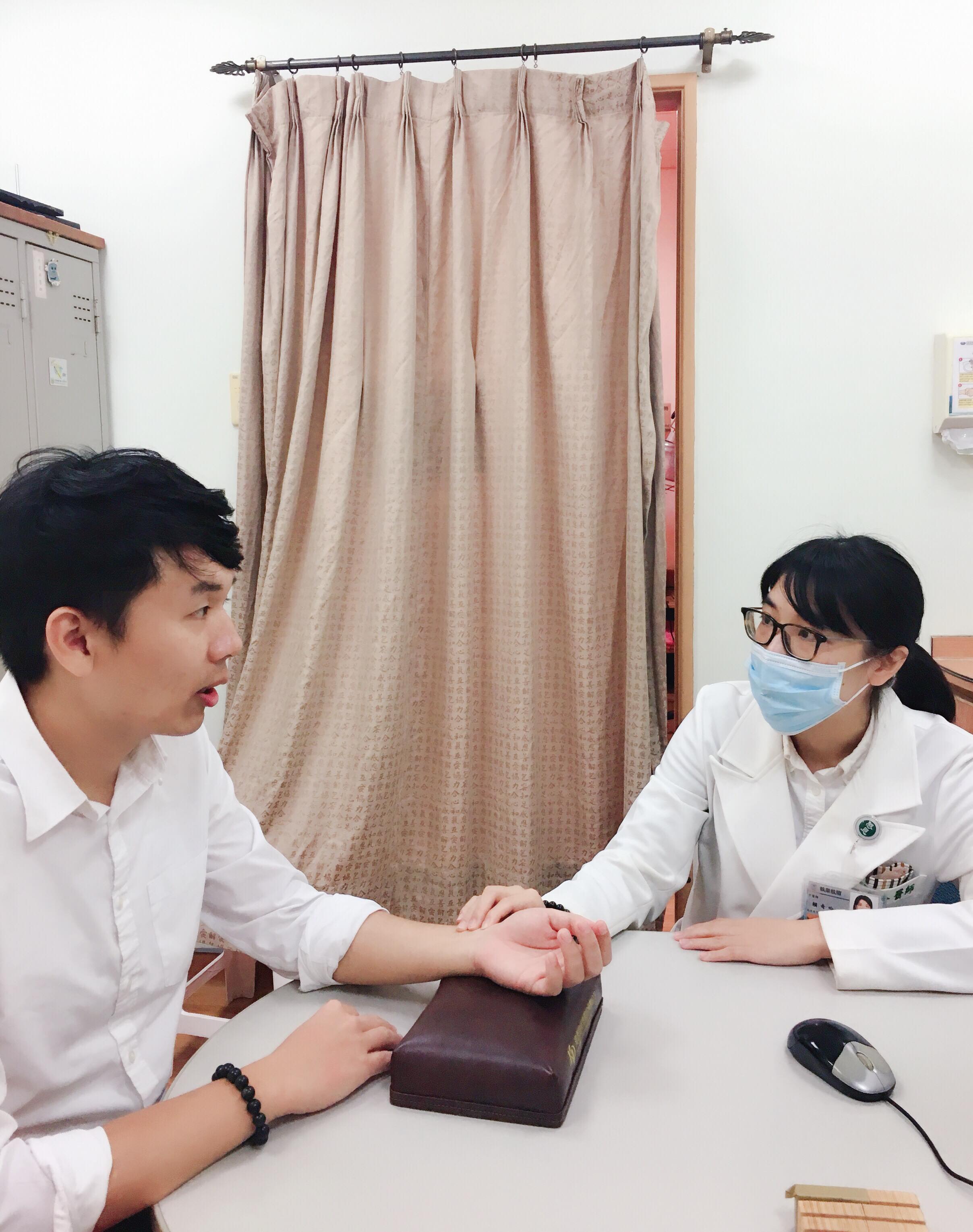 賴奇吟醫師(花蓮慈濟醫學中心中醫部)